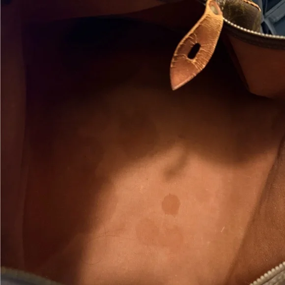 Louis Vuitton Speedy 40 - Picture 9 of 9